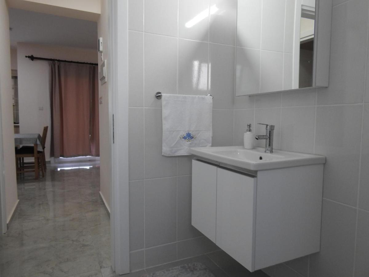 Alp Apartment Famagusta  Ngoại thất bức ảnh